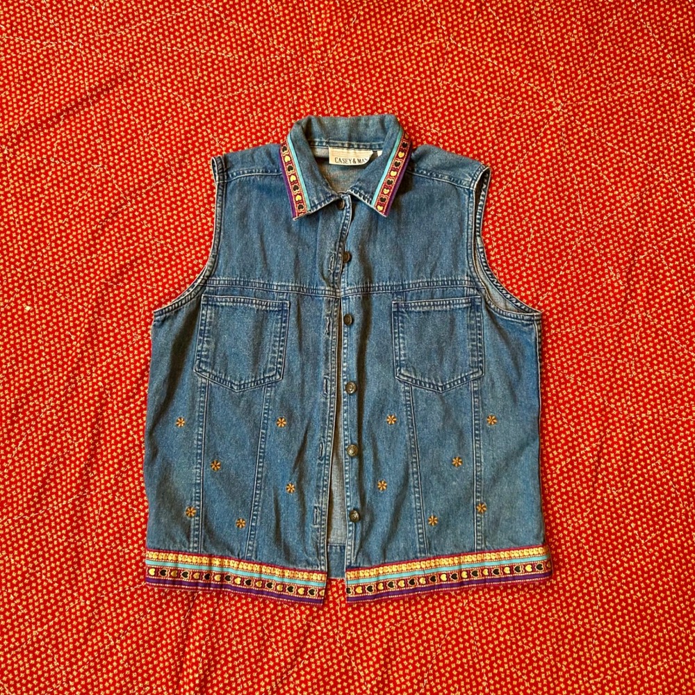 Casey & Max Vintage 90s Denim Vest Embroidered Hearts Flowers Blue Cotton Small